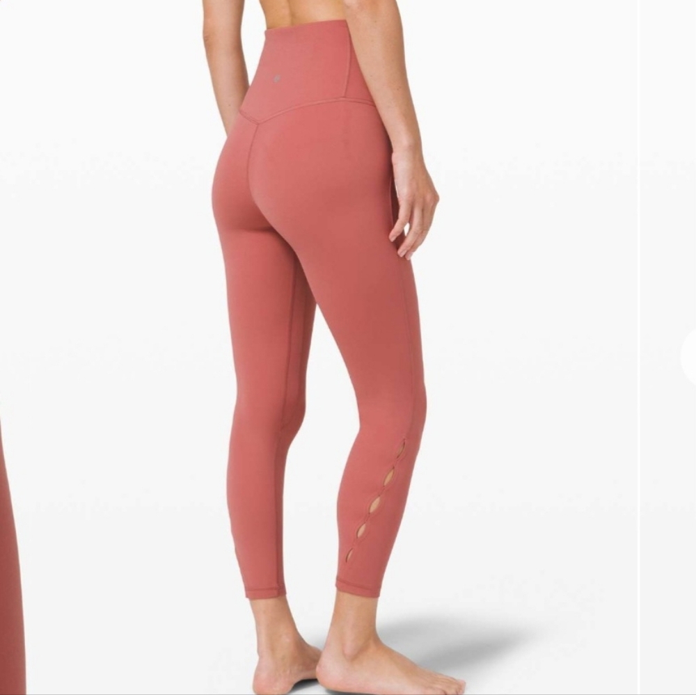 Lululemon Unlimit High-Rise Tight 25" *Keyhole  Color: Brier Rose Size 4